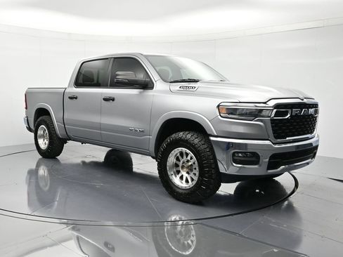 Used 2025 RAM 1500 Big Horn image 3