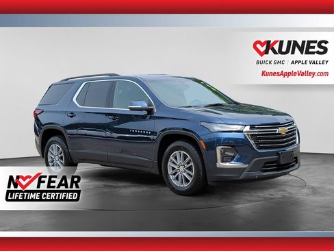 Used 2023 Chevrolet Traverse LT AWD/4WD image 1