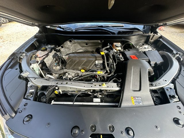 Used 2024 Chevrolet Trax LT FWD image 40