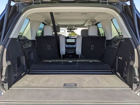 Certified 2025 Ford Expedition Active image 13