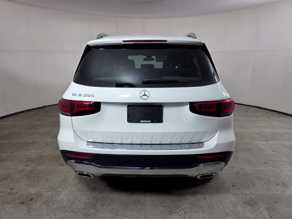 Certified 2023 Mercedes-Benz GLB 250 image 5