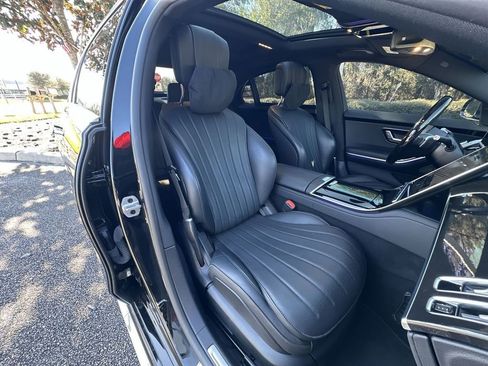 Used 2023 Mercedes-Benz S 500 S 500 image 29