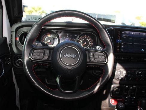 Used 2024 Jeep Wrangler Unlimited Rubicon 392 AWD/4WD image 16