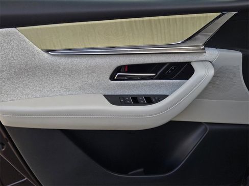 Used 2024 MAZDA CX-90 3.3 Turbo S w/ Premium Plus image 14