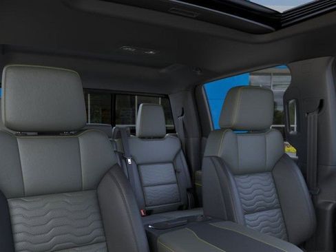 New 2026 Chevrolet Silverado 1500 ZR2 image 24
