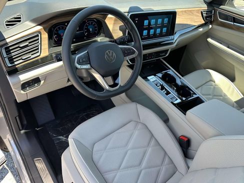 New 2026 Volkswagen Atlas SE AWD/4WD image 10