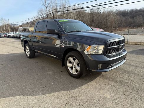 Used 2016 RAM 1500 Express w/ Popular Equipment Group AWD/4WD image 3
