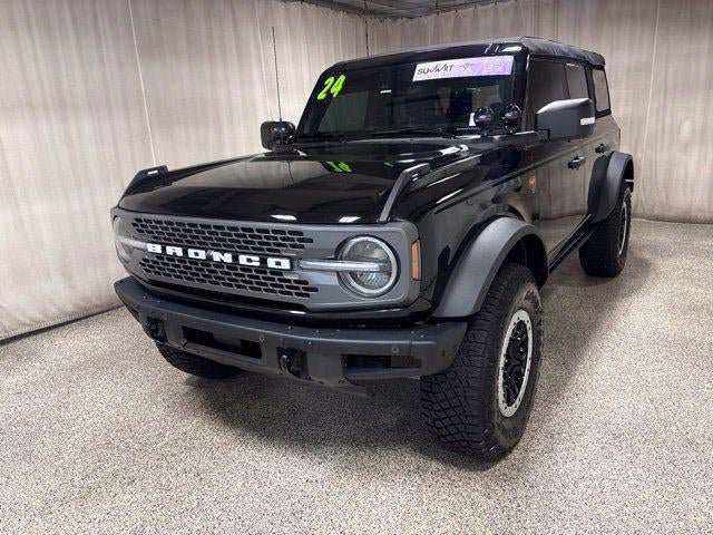 Used 2024 Ford Bronco Badlands AWD/4WD image 7