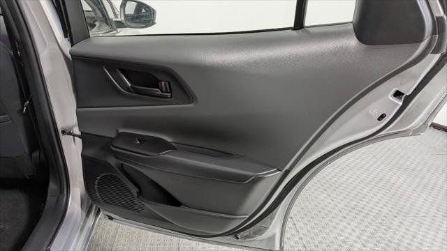 Used 2023 Toyota Prius LE FWD image 19