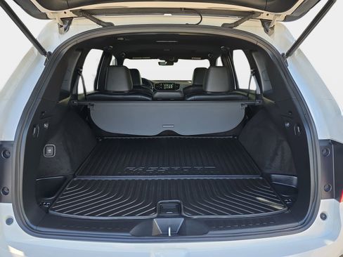 Used 2023 Honda Passport EX-L image 14