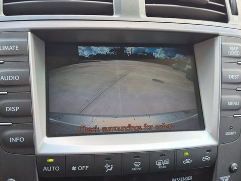Used 2008 Lexus IS 250 w/ Premium Pkg RWD image 10