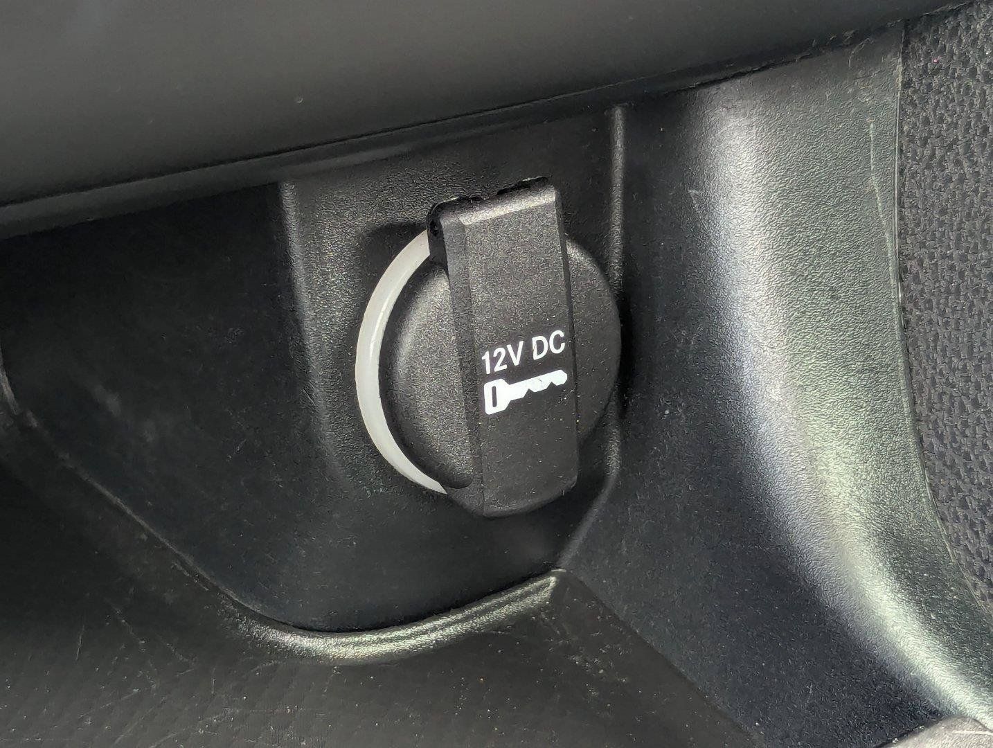 Used 2019 Dodge Charger SXT RWD image 21