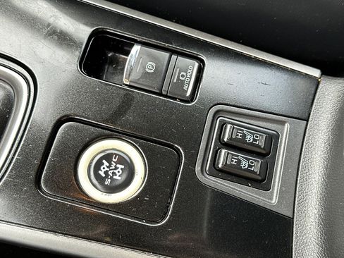 Used 2020 Mitsubishi Outlander SEL image 33