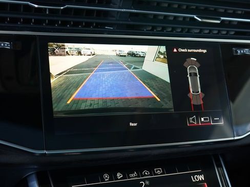 Used 2019 Audi Q8 Premium w/ Convenience Package image 21