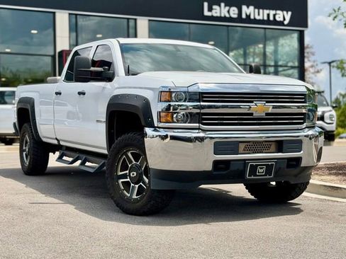 Used 2018 Chevrolet Silverado 2500 W/T RWD image 1