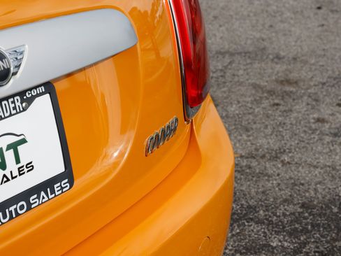 Used 2015 MINI Cooper 2-Door Hardtop image 41