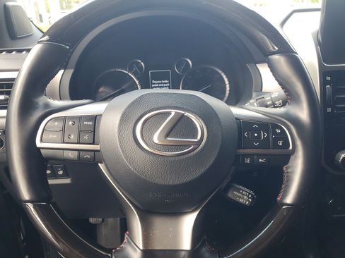 Used 2023 Lexus GX 460 Premium image 17