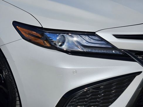 Used 2024 Toyota Camry XSE w/ Navigation Package image 10