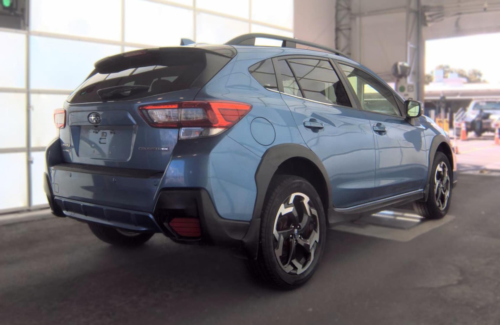 Used 2021 Subaru Crosstrek 2.5i Limited w/ Moonroof Package 2 AWD/4WD image 9