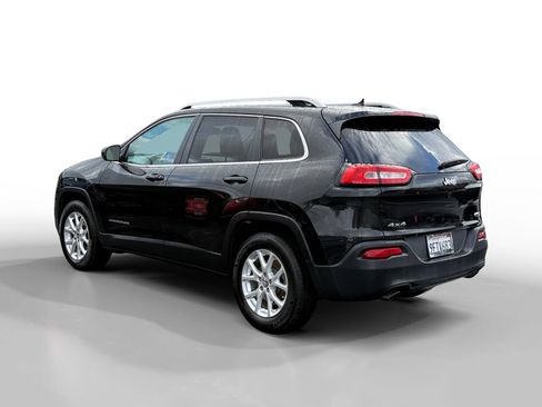 Used 2014 Jeep Cherokee Latitude w/ Comfort/Convenience Group image 3