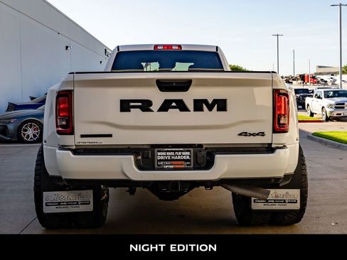 Used 2025 RAM 3500 Big Horn AWD/4WD image 8