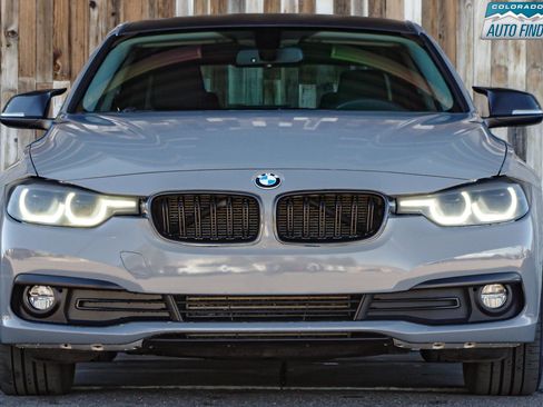 Used 2018 BMW 320i xDrive Sedan image 6