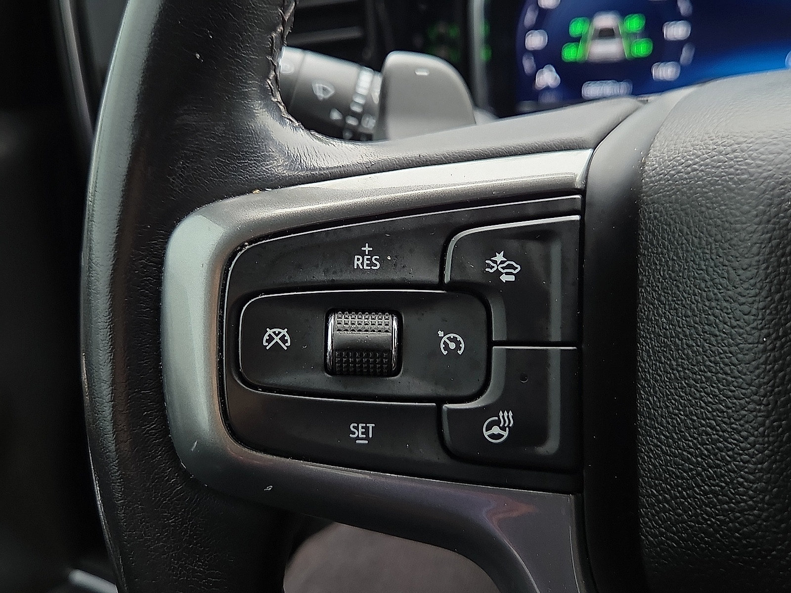 Used 2022 Chevrolet Silverado 1500 RST AWD/4WD image 18