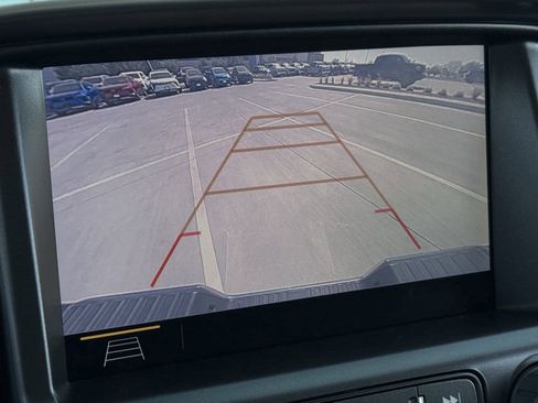 Certified 2022 Chevrolet Colorado LT w/ LT Convenience Package image 17