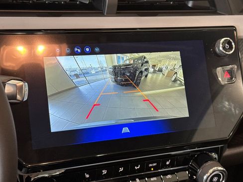 New 2027 Chevrolet Bolt LT w/ Comfort Package image 19