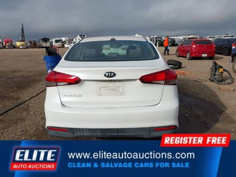 Used 2017 Kia Forte LX w/ LX Popular Package image 31