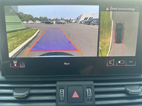 Used 2025 Audi Q5 2.0T Premium Plus w/ Premium Plus Package image 21