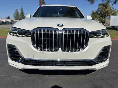 Used 2021 BMW X7 xDrive40i w/ Premium Package AWD/4WD image 5