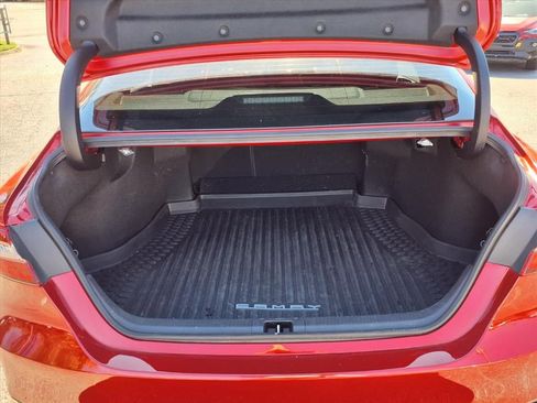 Used 2023 Toyota Camry XLE image 25