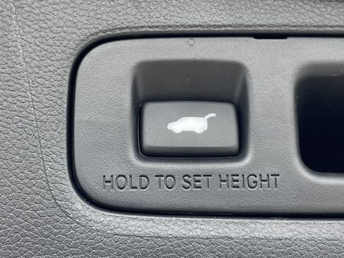 Used 2025 Honda CR-V EX-L image 30