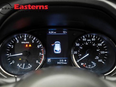 Used 2022 Nissan Rogue Sport S image 18