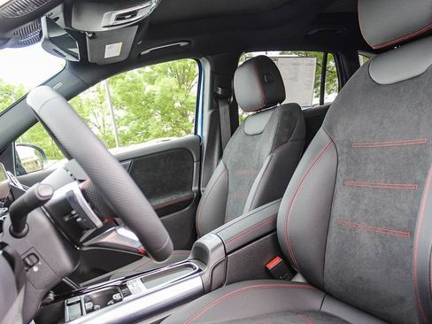 Used 2024 Mercedes-Benz GLA 250 4MATIC image 45