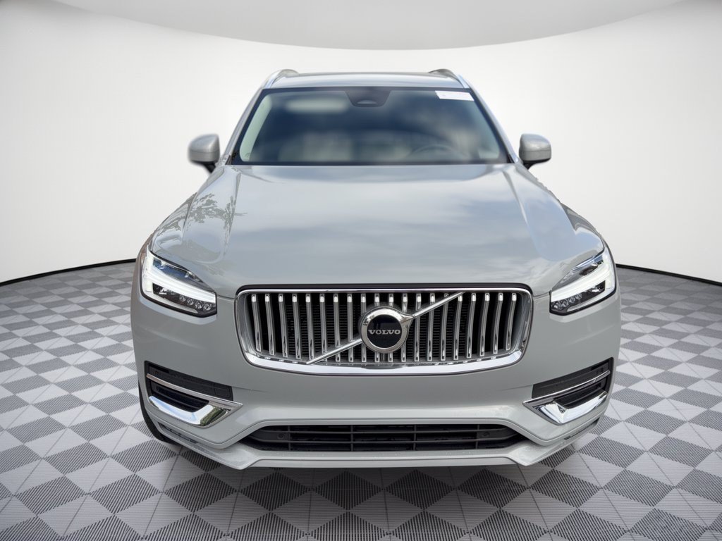 Certified 2025 Volvo XC90 B6 Core AWD/4WD image 6