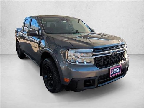 Used 2023 Ford Maverick Lariat w/ Lariat Luxury Package image 3