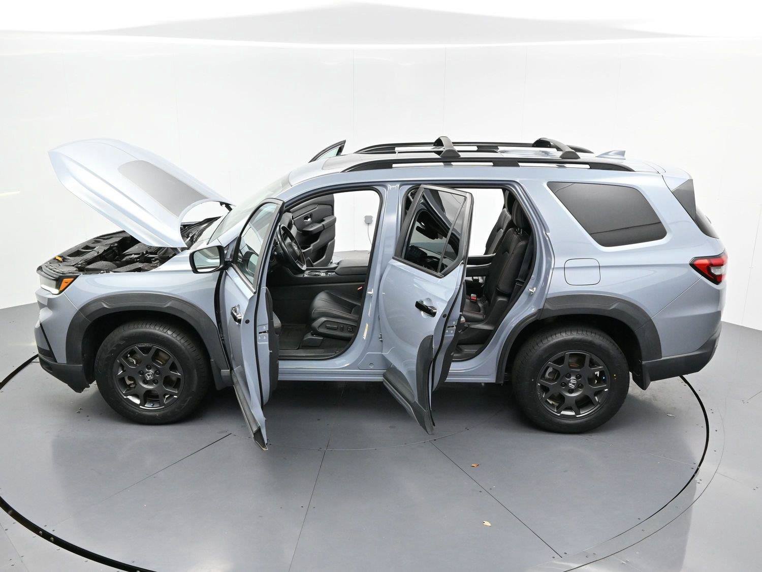 Used 2023 Honda Pilot TrailSport image 43