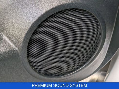 Used 2017 Nissan Rogue SL w/ SL Premium Package image 15