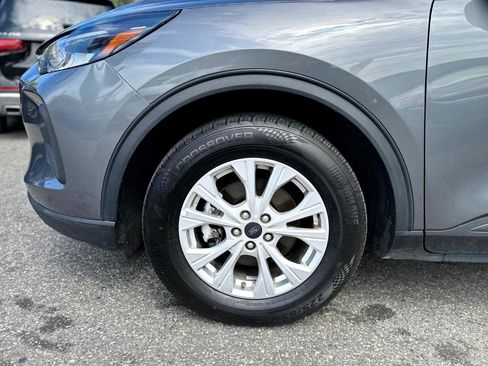 Used 2024 Ford Escape Active w/ Tech Pack #1 AWD/4WD image 7