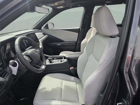 New 2026 Lexus TX 350 AWD image 27