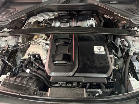 New 2025 Mercedes-Benz GLC 63 AMG S image 32