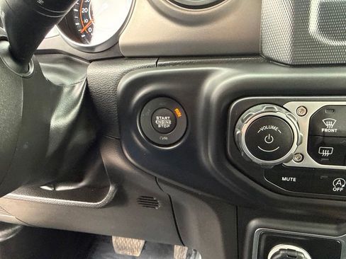 Certified 2023 Jeep Wrangler Unlimited Sport AWD/4WD image 15