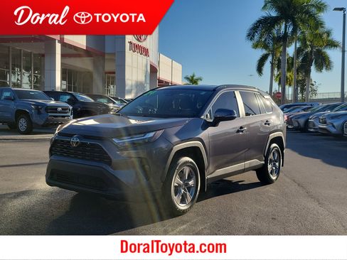 Used 2024 Toyota RAV4 XLE image 1