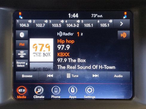 Used 2023 Dodge Charger SXT w/ Blacktop Package image 25