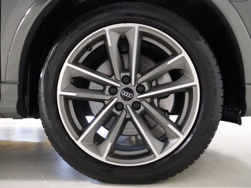 Used 2021 Audi Q3 2.0T Premium Plus w/ Premium Plus Package image 78