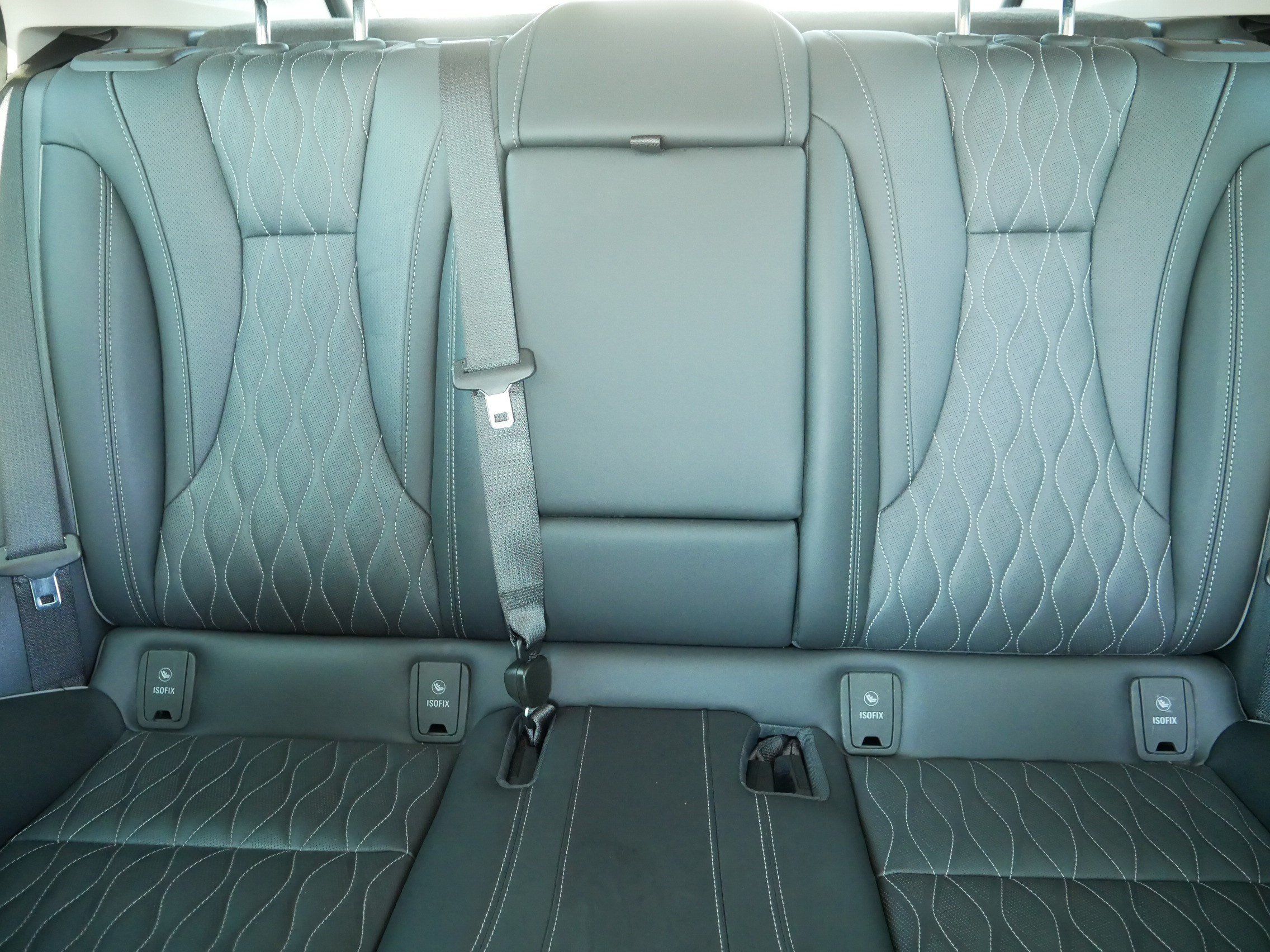 Used 2023 Buick Envision Avenir AWD/4WD image 13