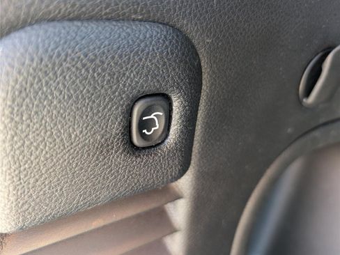 Used 2021 Jeep Grand Cherokee Limited AWD/4WD image 14