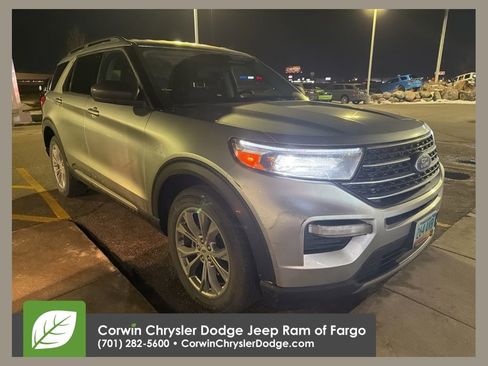 Used 2024 Ford Explorer XLT w/ Equipment Group 202A image 1